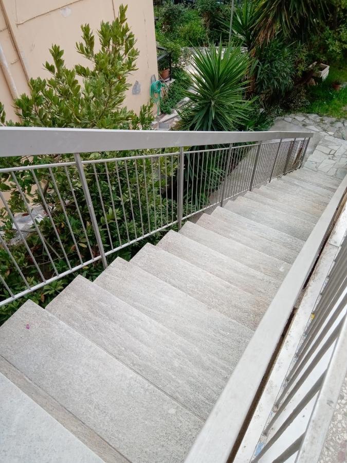 Sunny Apartment Northern Atenas Exterior foto