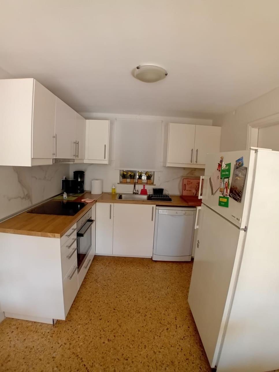 Sunny Apartment Northern Atenas Exterior foto